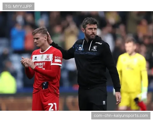 曼联九场不败领跑积分榜 卡里克战术革新显成效 曼联九场不败领跑积分榜 卡里克战术革新显成效