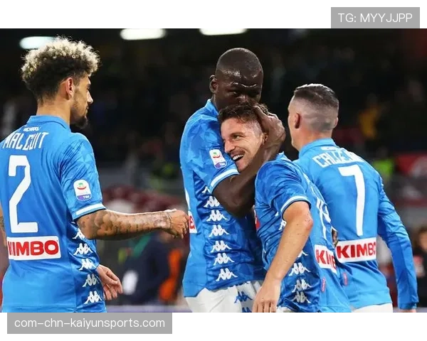 都灵后卫马里安努齐租借加盟 来自那不勒斯的补充提升后防深度 都灵后卫马里安努齐租借加盟 来自那不勒斯的补充提升后防深度